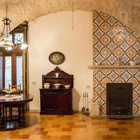 Bed & Breakfast Le Foglie Di Acanto 3*