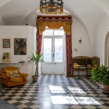 Le Foglie Di Acanto Bed & Breakfast 3*