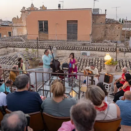 Le Foglie Di Acanto 3* Lucera