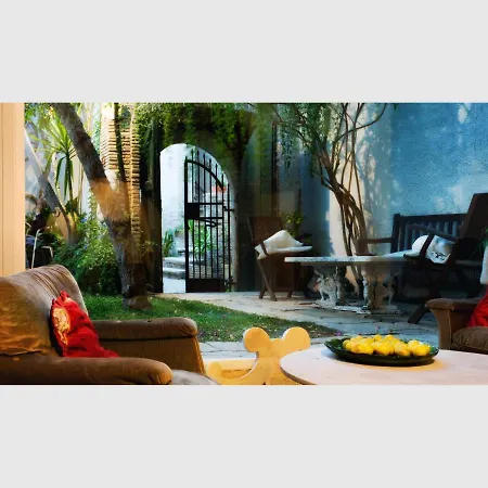 Le Foglie Di Acanto Bed & Breakfast 3*