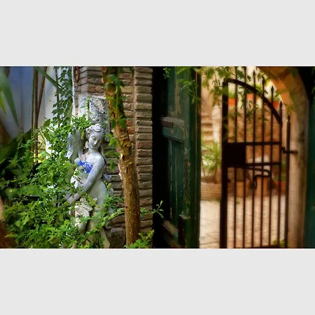 Bed & Breakfast Le Foglie Di Acanto 3*